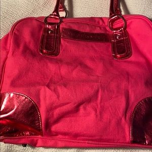 VICTORIA SECRET DUFFLE BAG